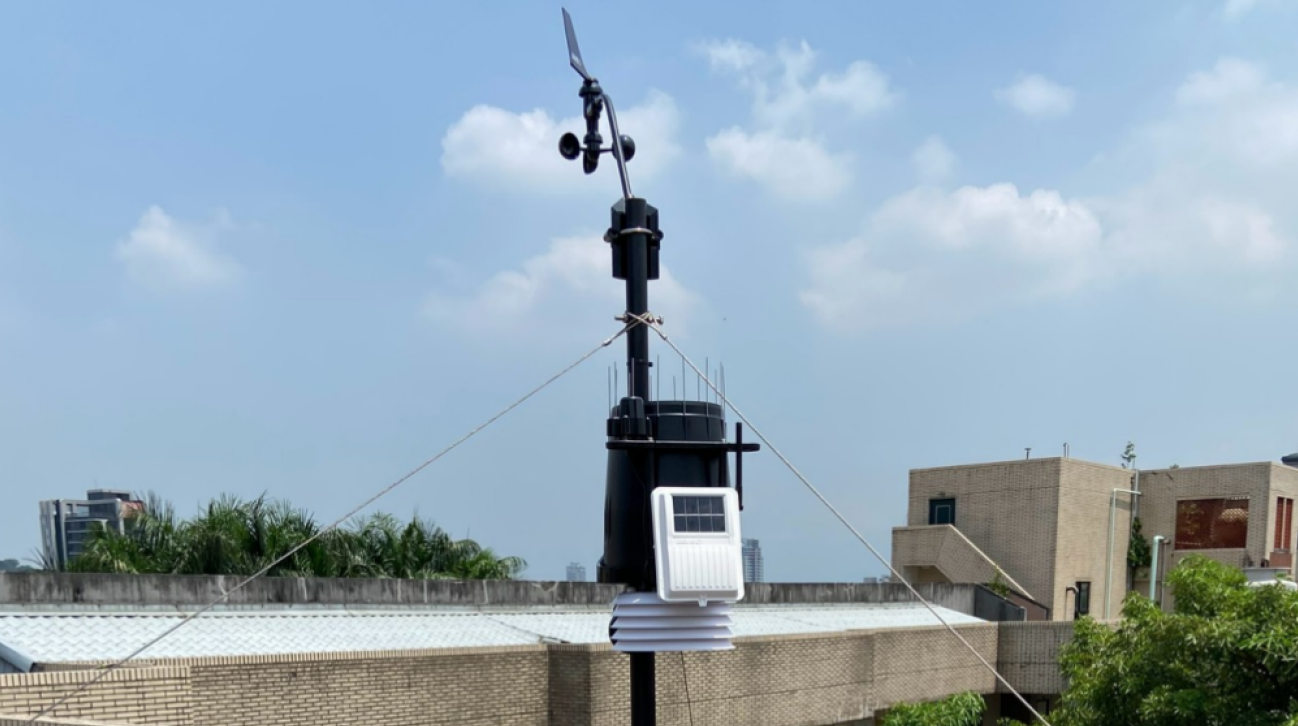 HTSH DAVIS Weather Station